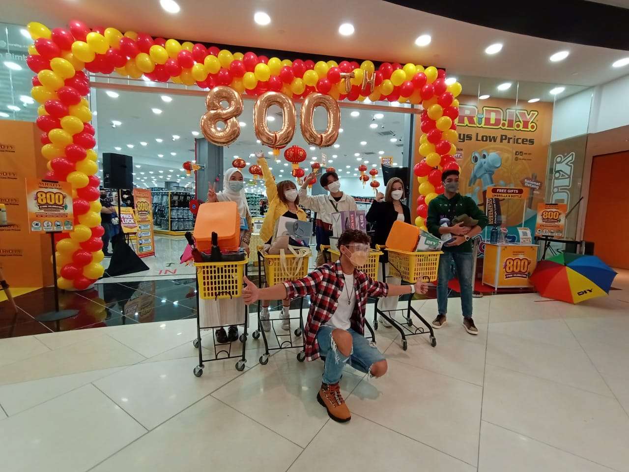 Mr DIY 800th Store Celebration